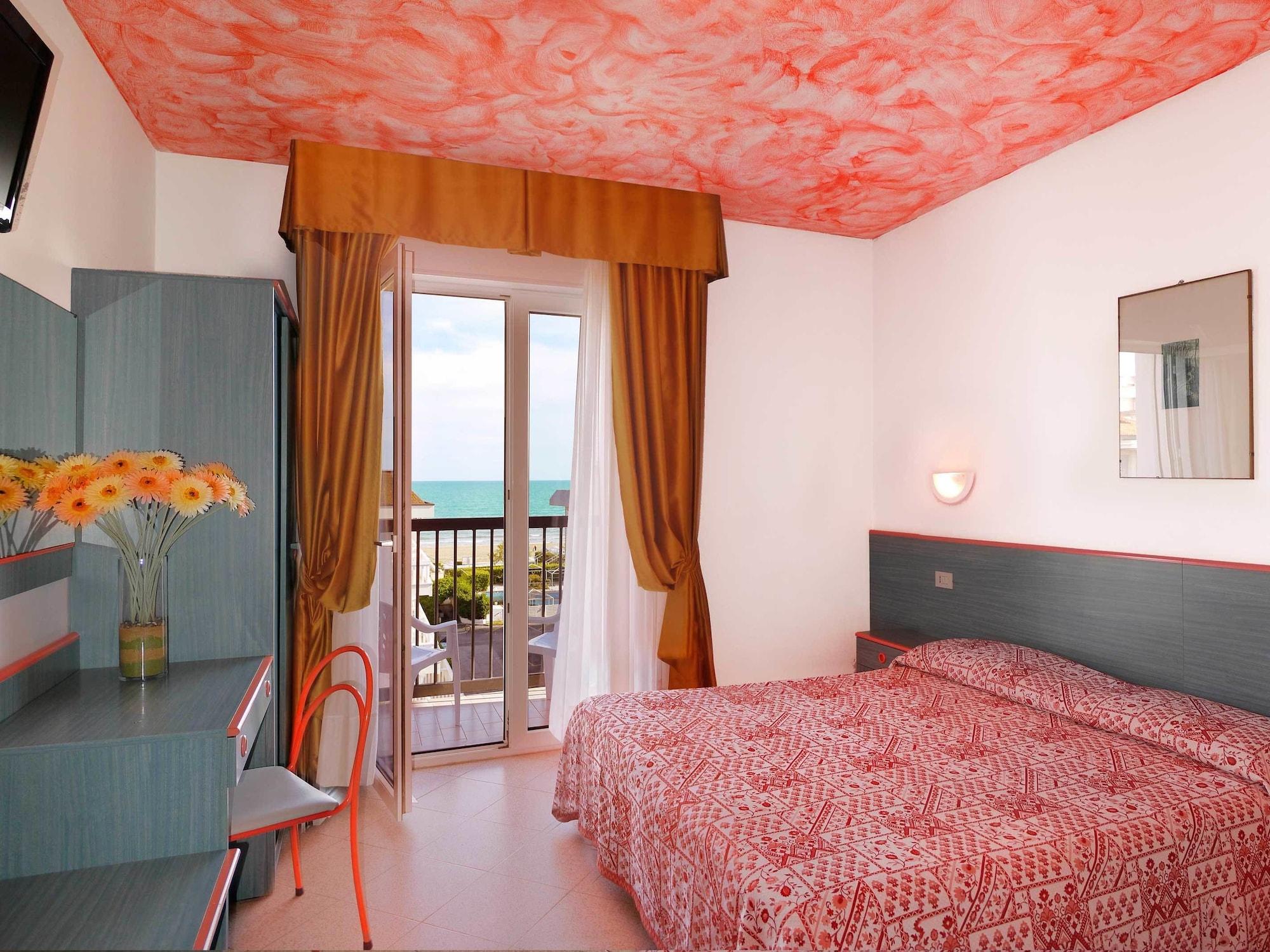Hotel Storione Lido di Jesolo Exterior photo